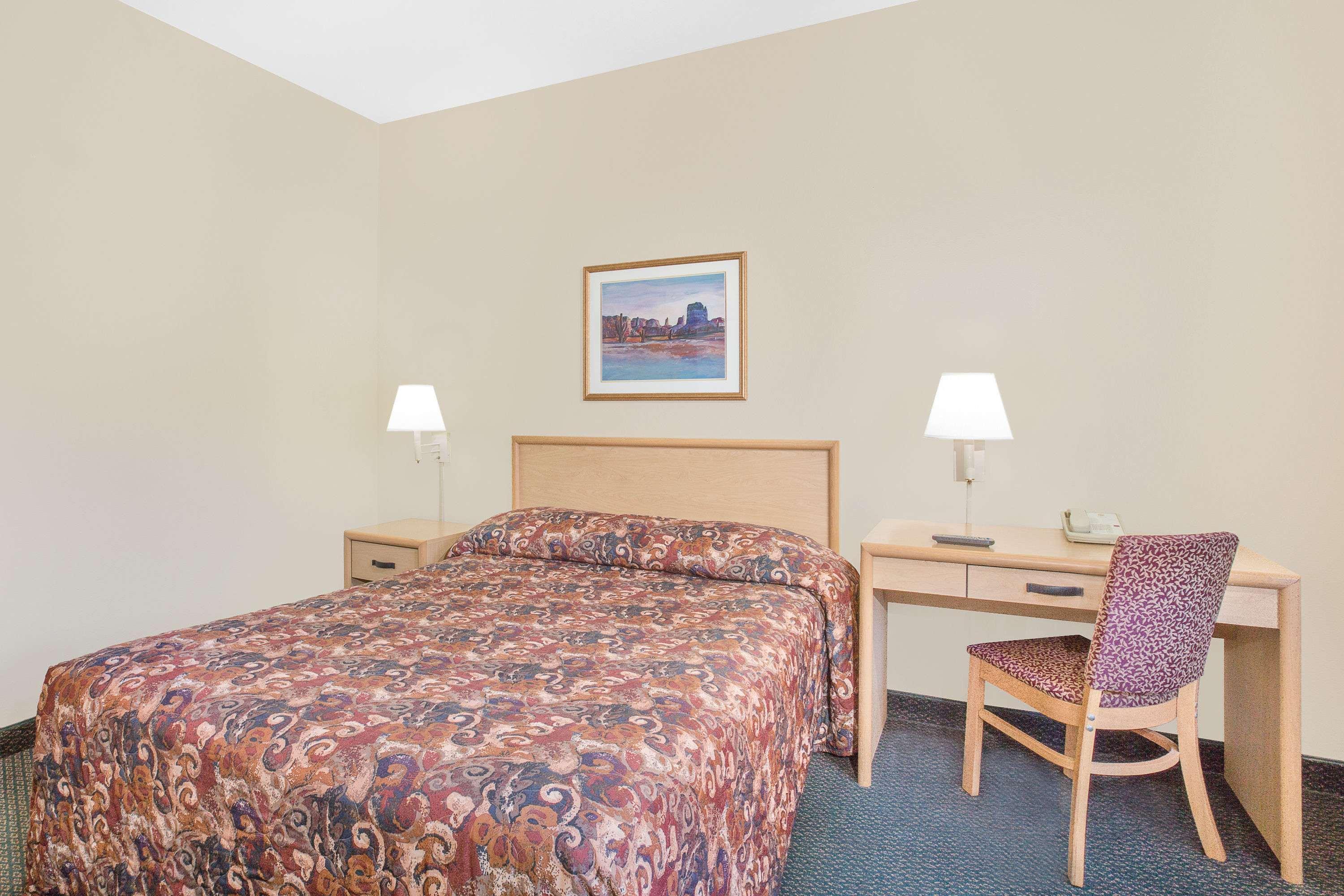 Отель Super 8 By Wyndham Quartzsite Az Экстерьер фото